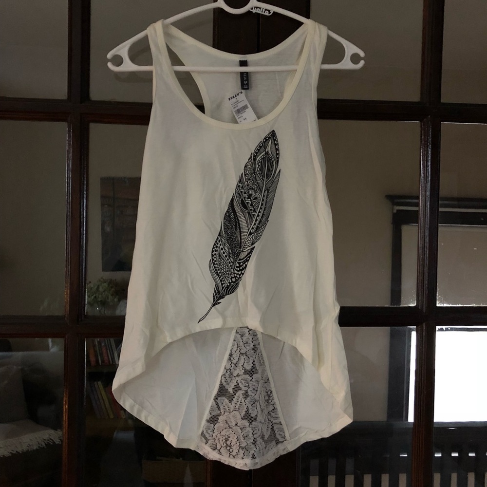 Racer back tank with feather print
